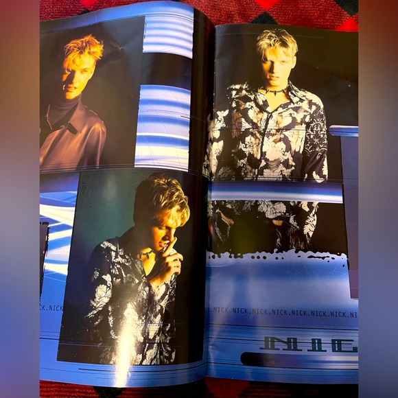 ❤️RARE AND COLLECTIBLE BACKSTREET BOYS❤️BLACK &BLUE Poster Book❤️Fantastic Buy❤️ - Picture 7 of 16